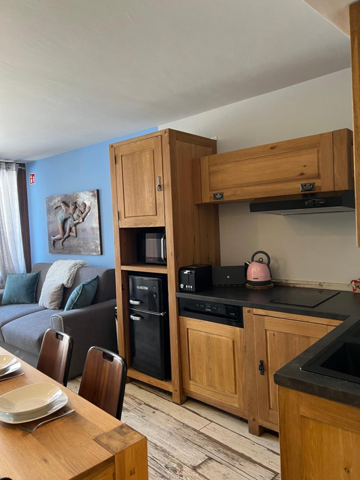 بيريوِل تْشيرفينيا Cervinia - Matterhorn Apartments المظهر الخارجي الصورة