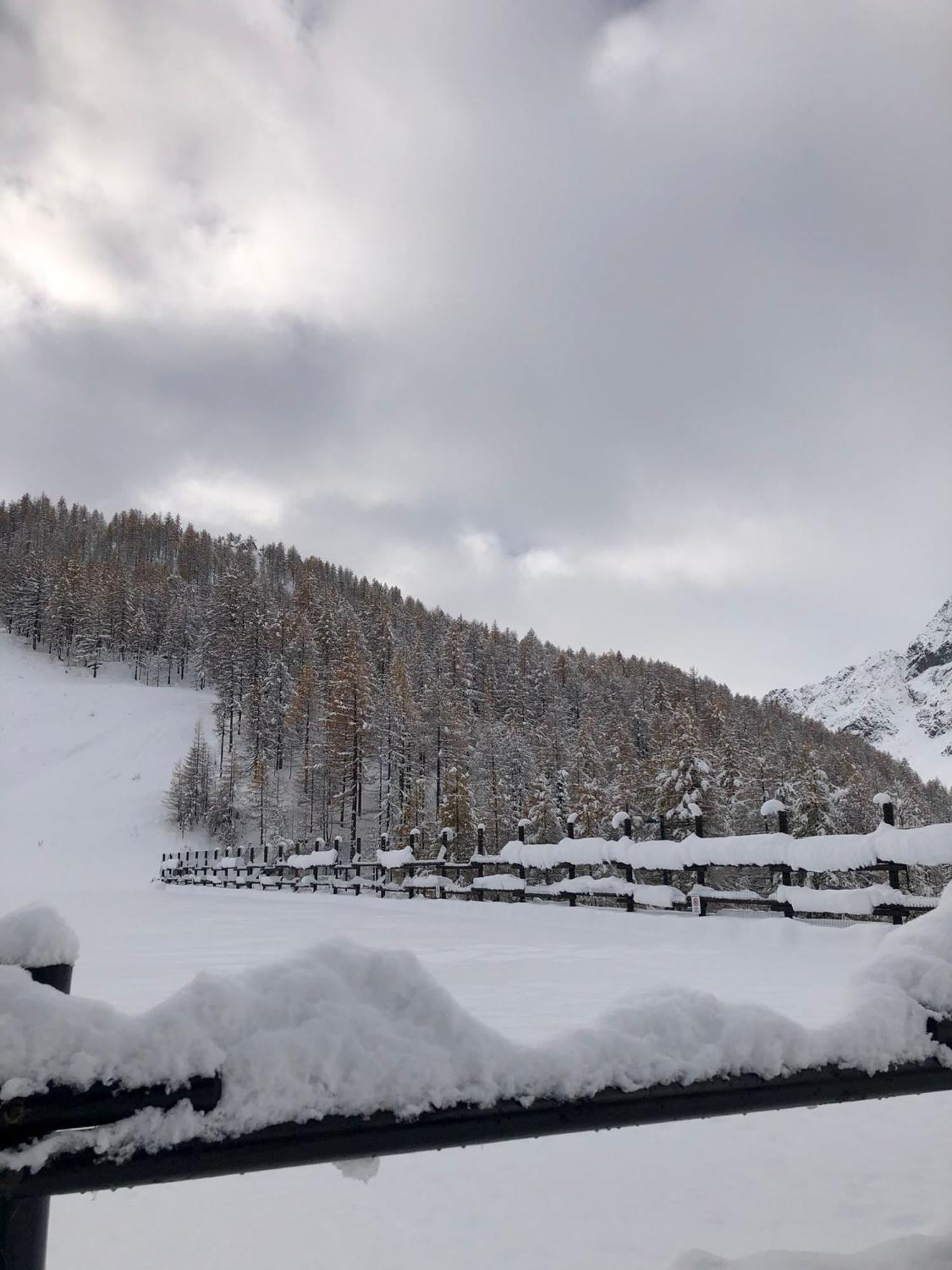 بيريوِل تْشيرفينيا Cervinia - Matterhorn Apartments المظهر الخارجي الصورة