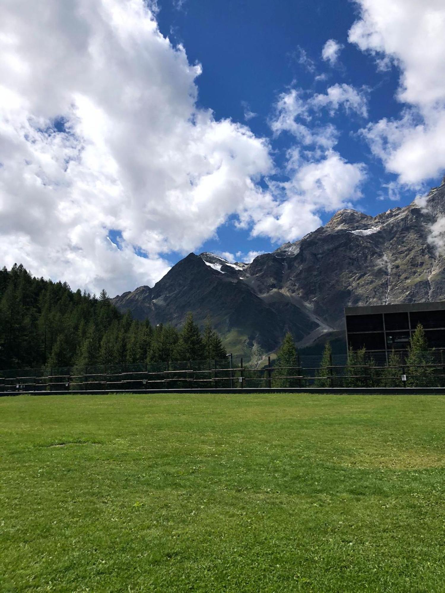 بيريوِل تْشيرفينيا Cervinia - Matterhorn Apartments المظهر الخارجي الصورة